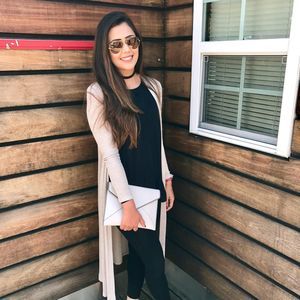 Meet your Posher, Rabia